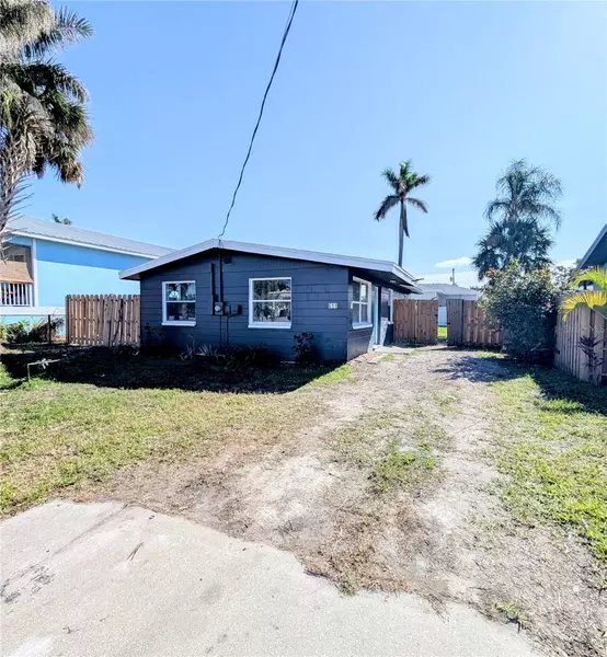 611 E VIRGINIA AVE, Punta Gorda, FL 33950