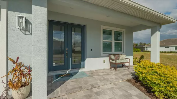 Sarasota, FL 34233,5252 WILLOW LAKE CT