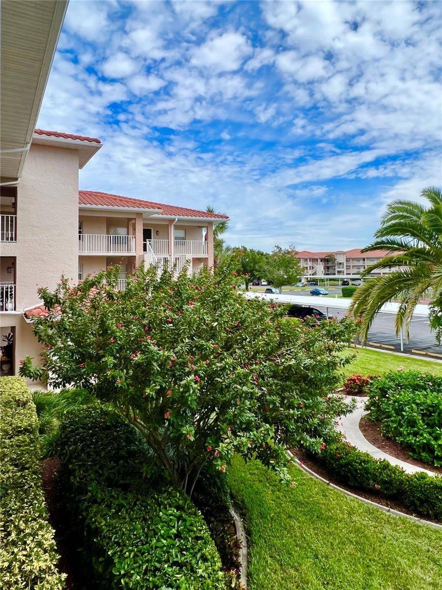 6501 STONE RIVER RD #203, Bradenton, FL 34203