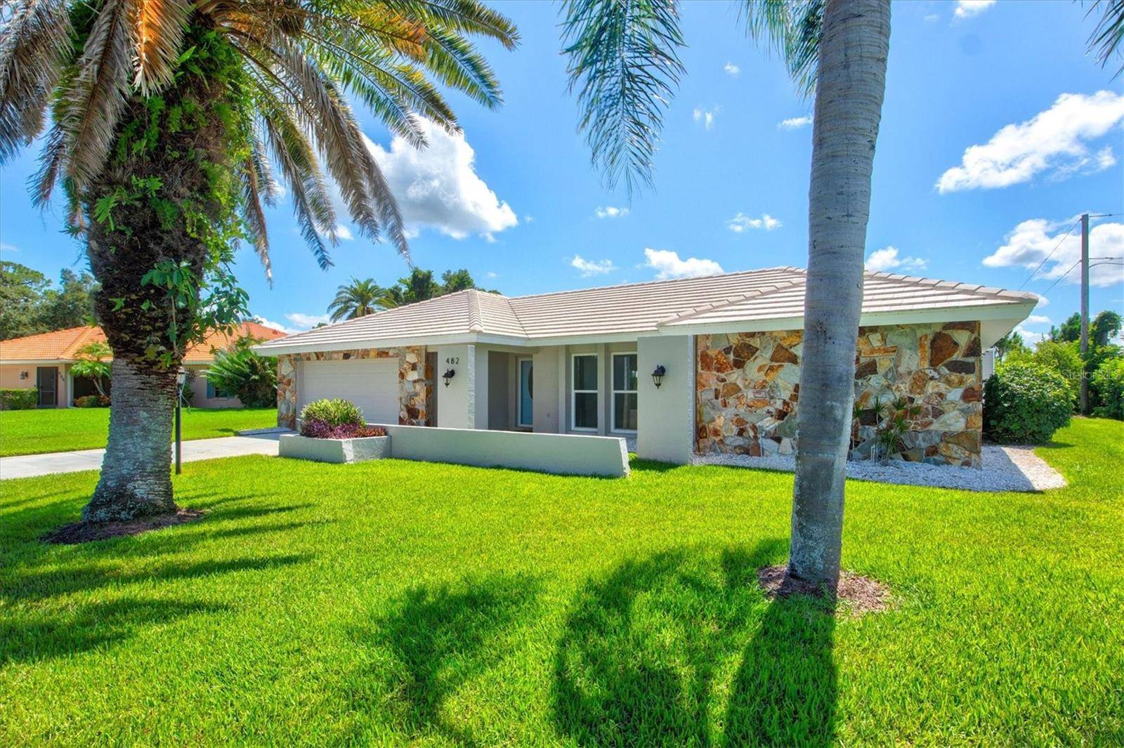 Nokomis, FL 34275,482 RUBENS DR E