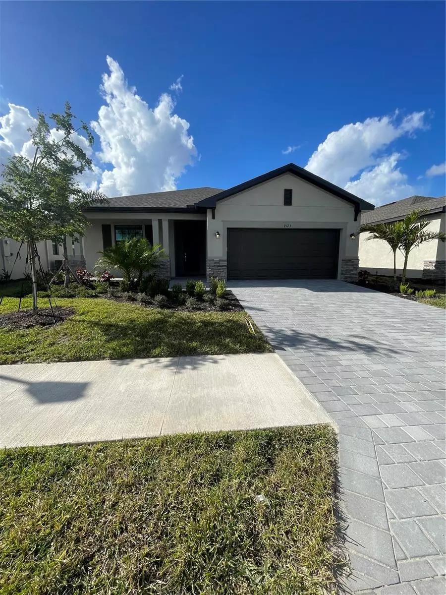 Port Charlotte, FL 33953,1523 SADDLEWOOD CIR