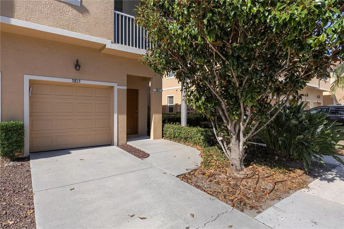 Sarasota, FL 34243,3815 PARKRIDGE CIR #2-203