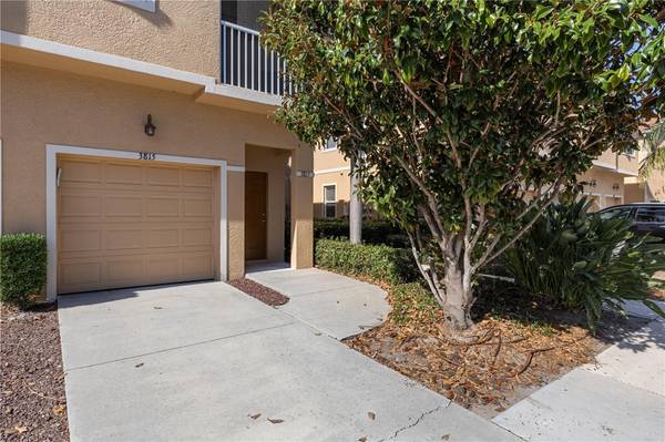 3815 PARKRIDGE CIR #2-203, Sarasota, FL 34243