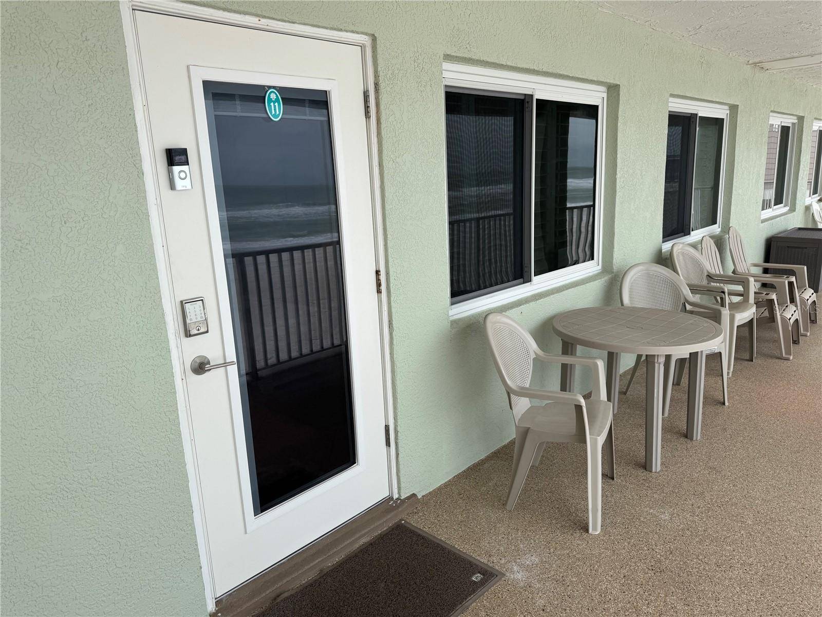 Bradenton Beach, FL 34217,2310 GULF DR N #205