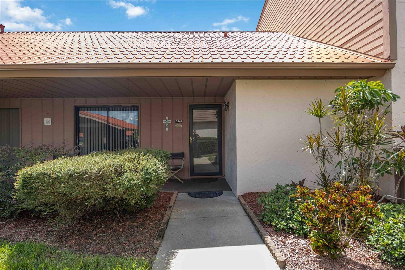 Sarasota, FL 34238,6542 DRAW LN #90