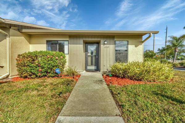 2709 60TH AVENUE PLZ N #D, Bradenton, FL 34207