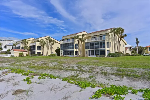 Venice, FL 34285,852 GOLDEN BEACH BLVD #852