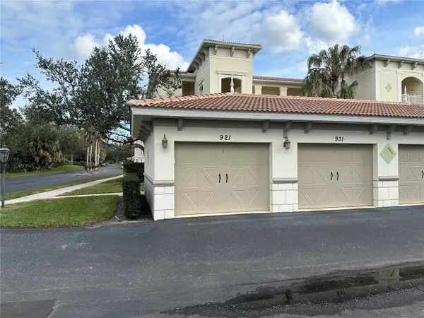 Venice, FL 34292,900 SAN LINO CIR #921