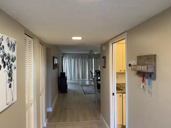 Sarasota, FL 34243,7130 FAIRWAY BEND LN #193