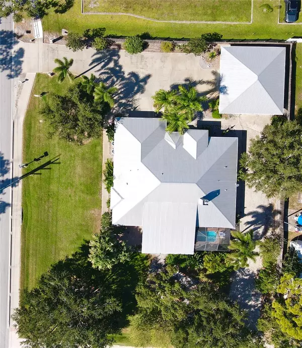 Sarasota, FL 34231,3011 ASHTON RD