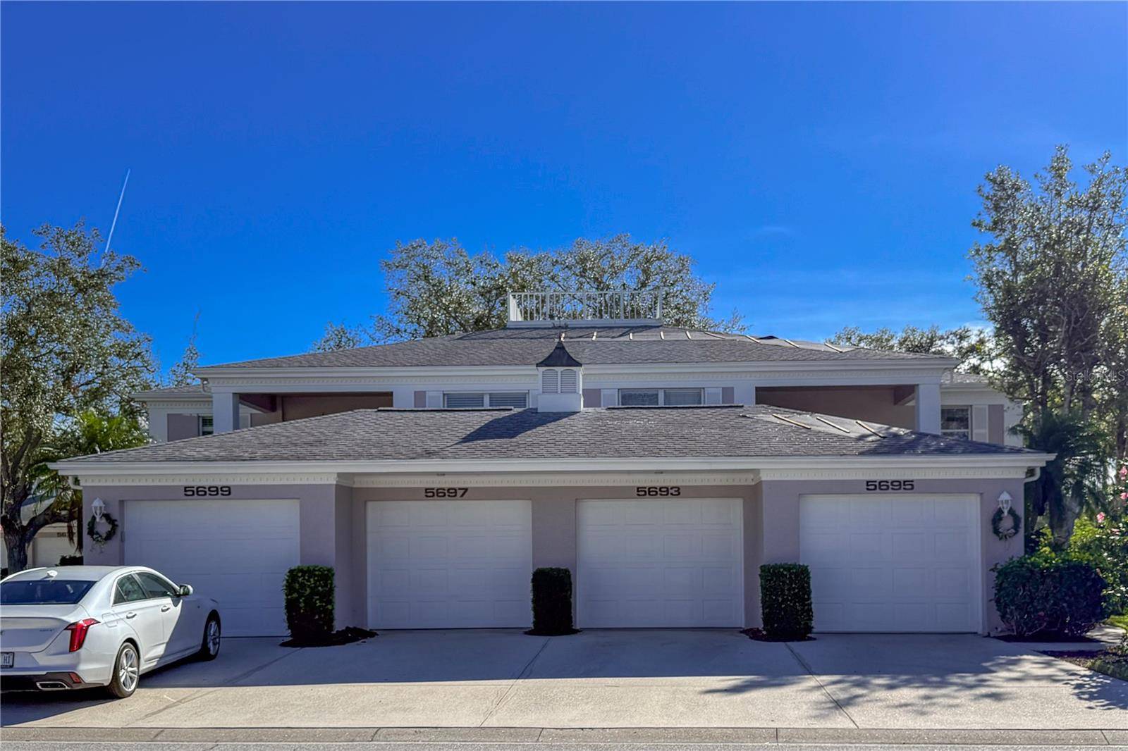 Sarasota, FL 34235,5697 SHEFFIELD GREENE CIR #51