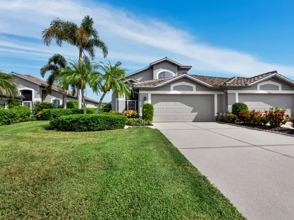 Sarasota, FL 34238,8737 PEBBLE CREEK LN