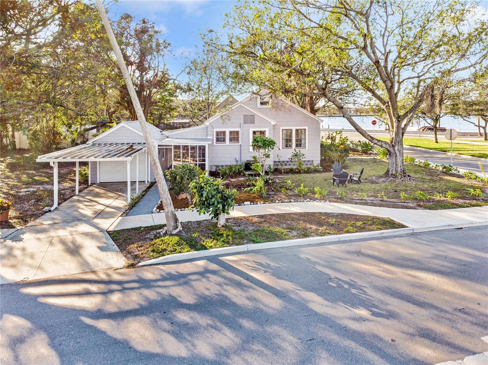 514 RIVERSIDE DR E, Bradenton, FL 34208