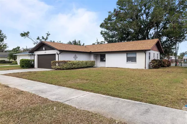 Bradenton, FL 34209,5506 3RD AVENUE PLZ W