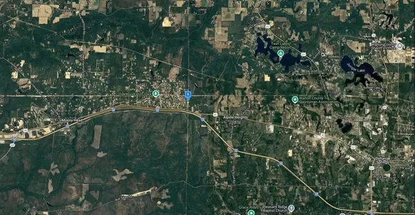 Defuniak Springs, FL 32433,320 BLUE RIDGE BLVD