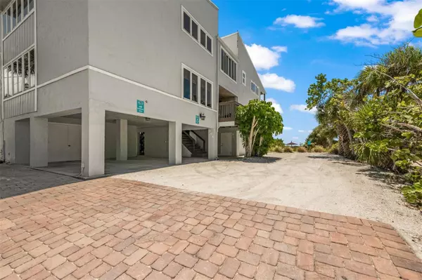 Sarasota, FL 34242,600/602 BEACH RD #1 & 2