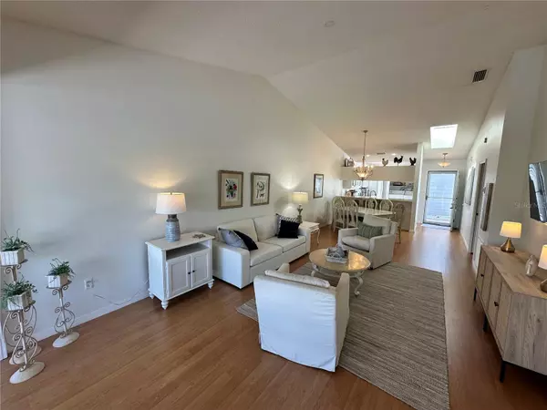 Bradenton, FL 34209,517 WOODSTORK CIR