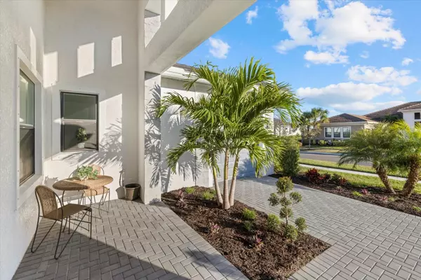 Sarasota, FL 34240,9020 ARTISAN WAY