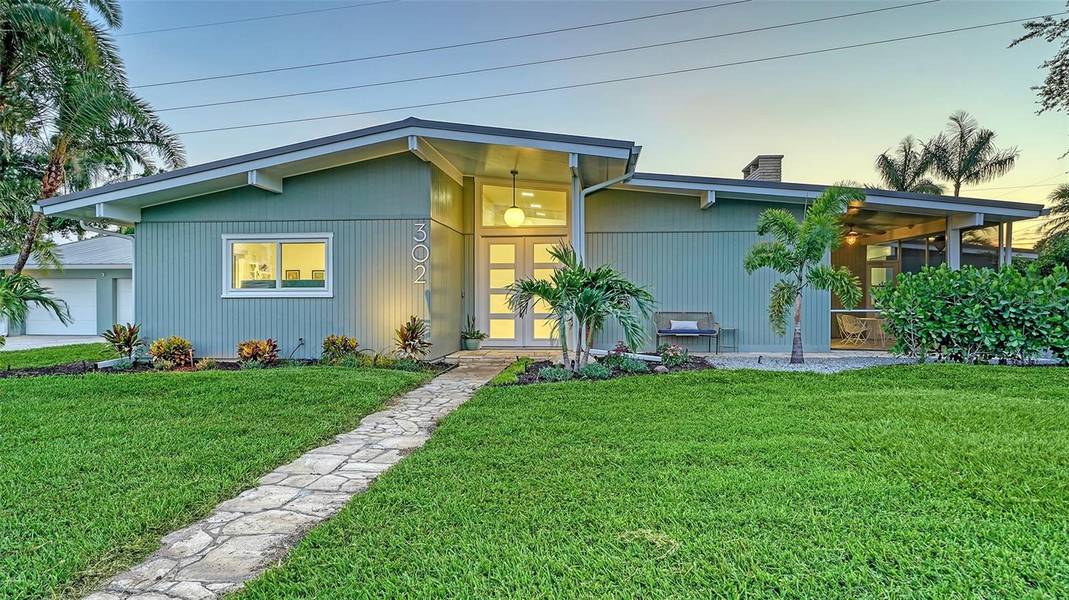 302 45TH ST W, Bradenton, FL 34209