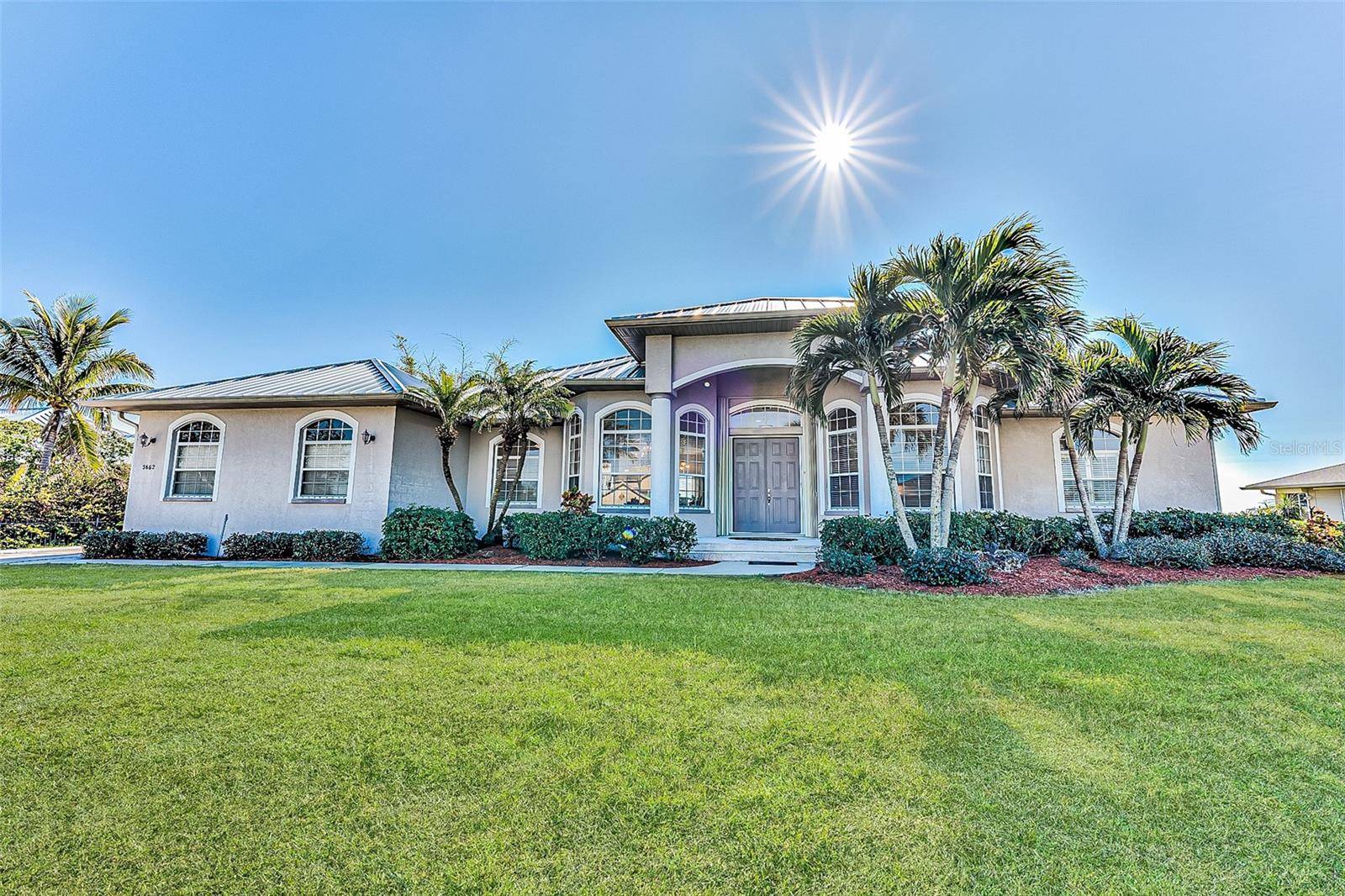 3662 PEACE RIVER DR, Punta Gorda, FL 33983