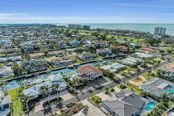 Longboat Key, FL 34228,550 YARDARM LN