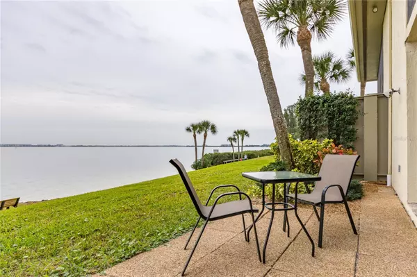 Holmes Beach, FL 34217,6400 FLOTILLA DR #72