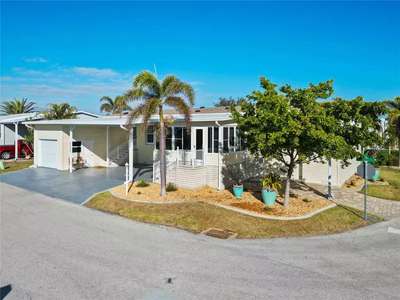 22 FREEMAN AVE, Punta Gorda, FL 33950