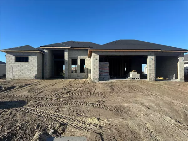 933 NW 8TH TER, Cape Coral, FL 33993