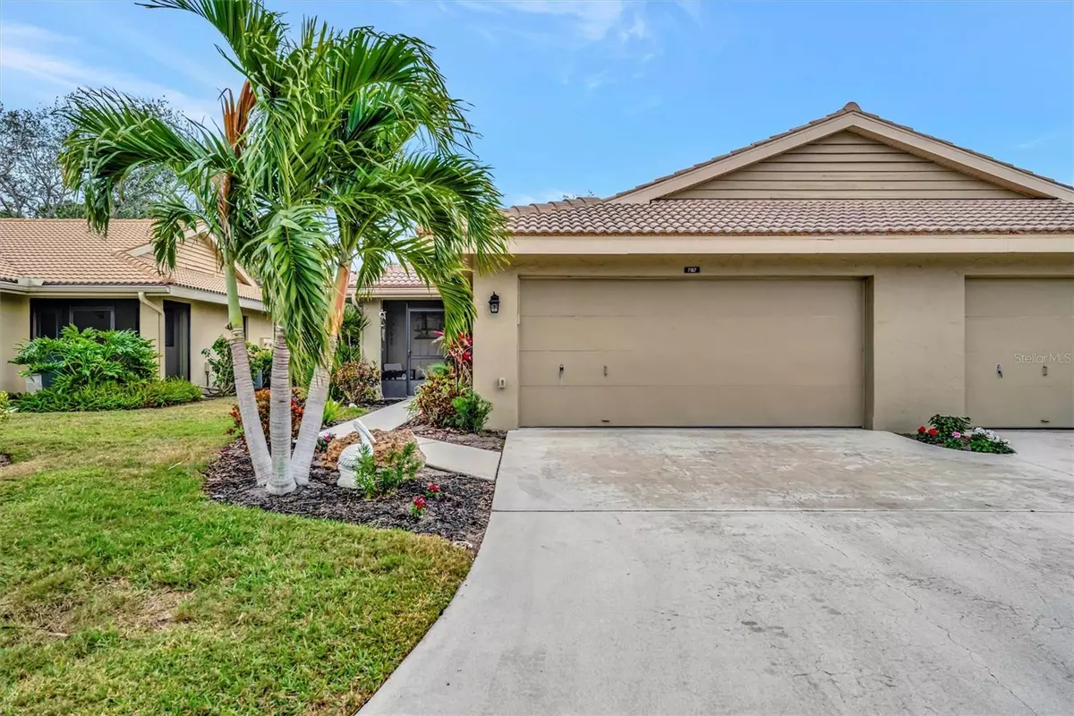 Sarasota, FL 34231,7167 WOOD CREEK DR #3