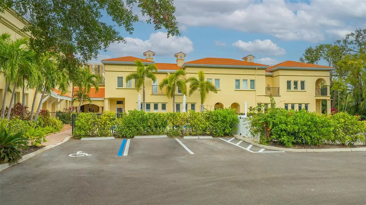 Sarasota, FL 34236,1685 LAUREL ST #5