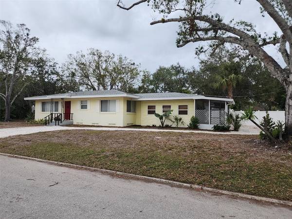 2614 8TH AVE W, Bradenton, FL 34205