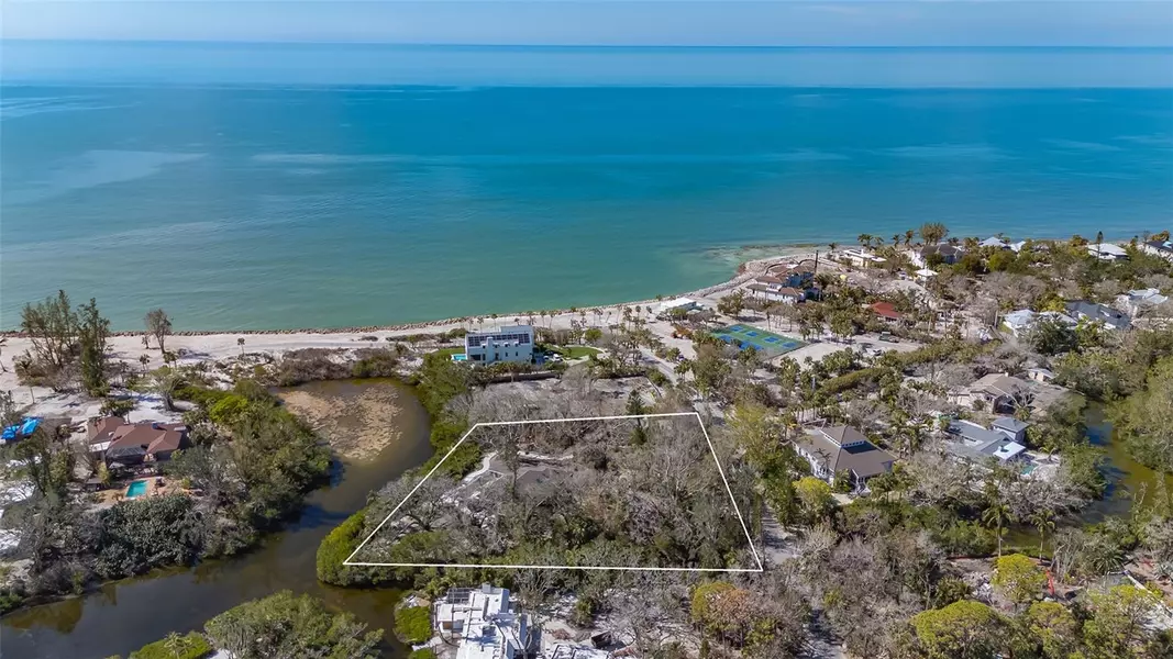 7429 SANDERLING RD, Sarasota, FL 34242