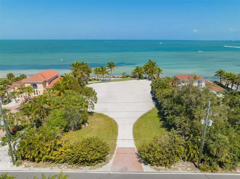 826 S BAY BLVD, Anna Maria, FL 34216