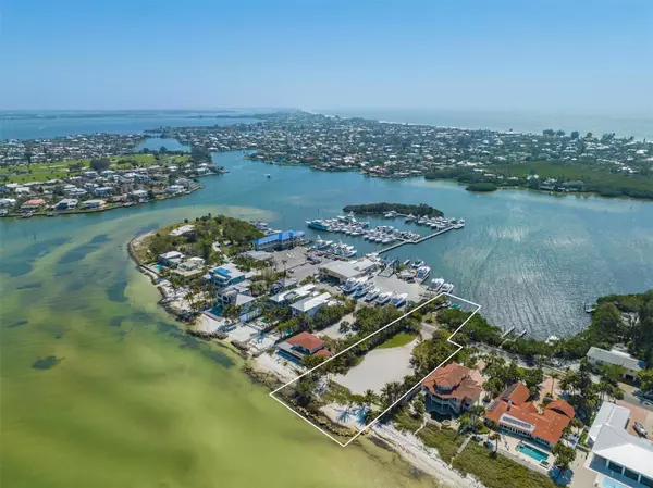 Anna Maria, FL 34216,826 S BAY BLVD #A