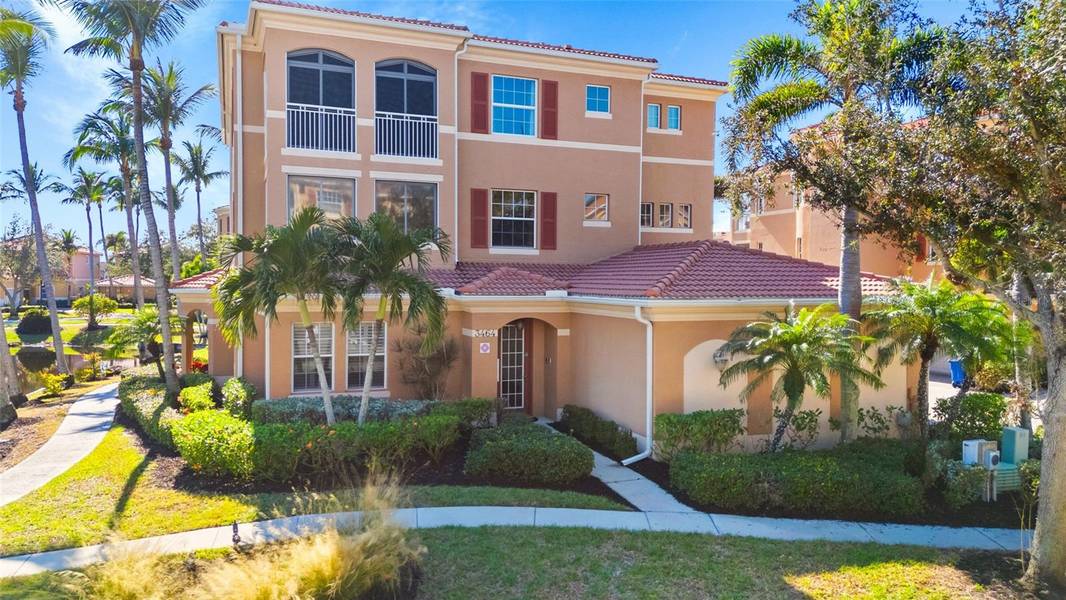 3464 SUNSET KEY CIR #102, Punta Gorda, FL 33955