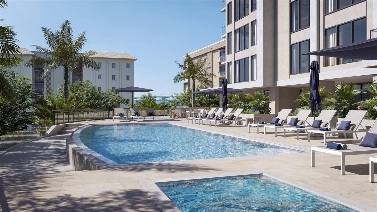 Sarasota, FL 34236,325 GOLDEN GATE PT #704
