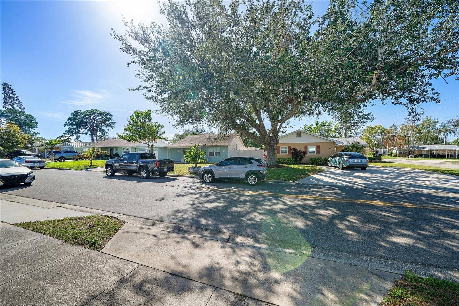 Bradenton, FL 34205,2103 18TH ST W