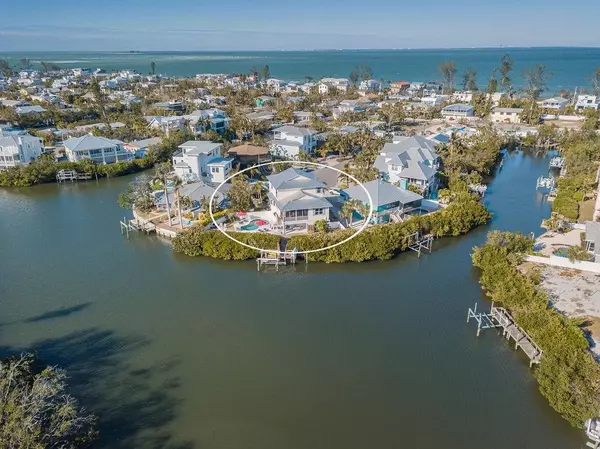 Anna Maria, FL 34216,114 GULL DR