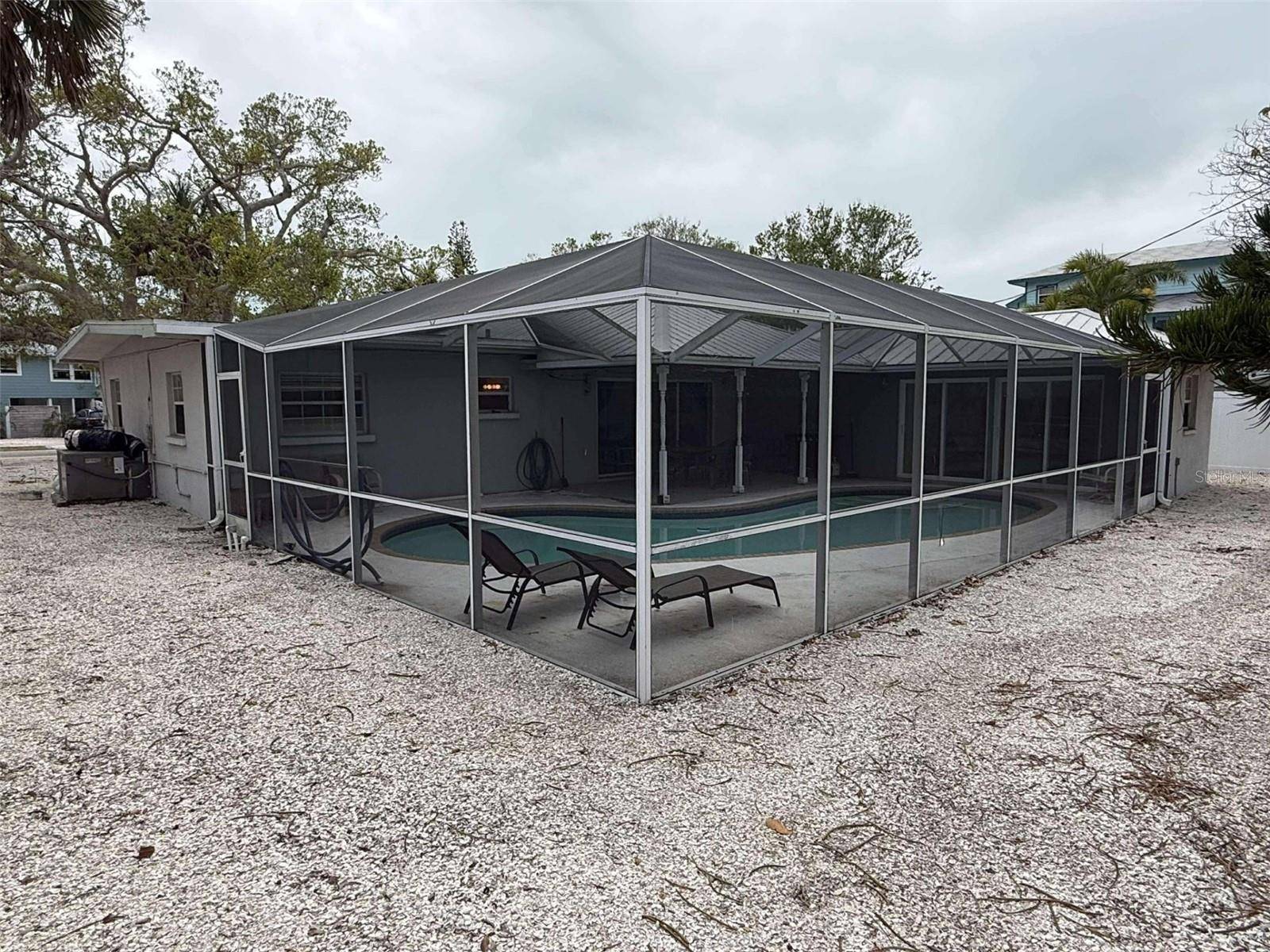 Sarasota, FL 34242,417 AVENIDA DE MAYO