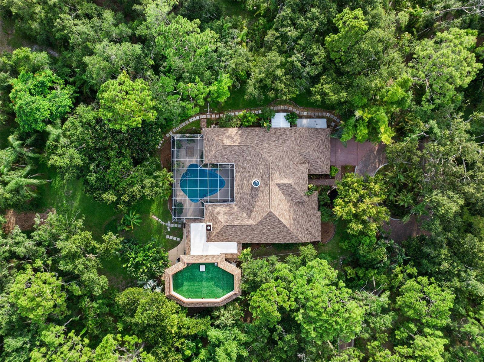 1343 RANCHERO DR, Sarasota, FL 34240