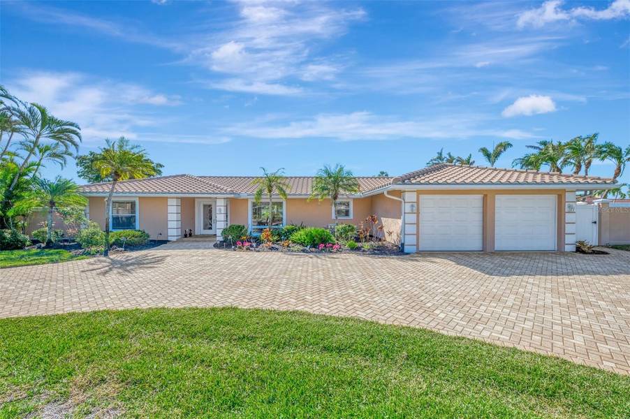 531 N SPOONBILL DR, Sarasota, FL 34236