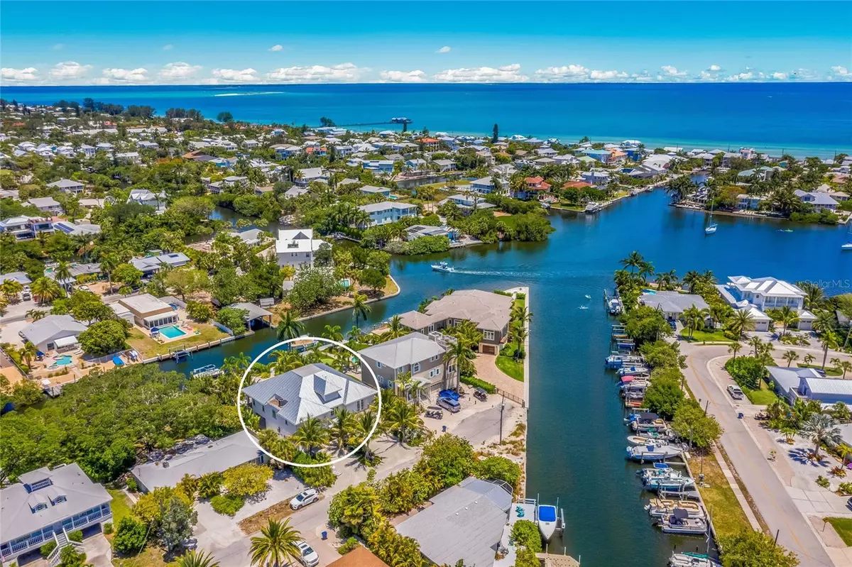 Anna Maria, FL 34216,238 OAK AVE