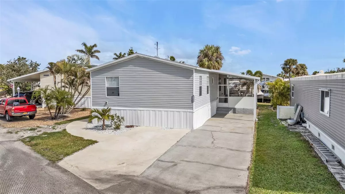 Punta Gorda, FL 33982,3308 SUNNY HARBOR DR