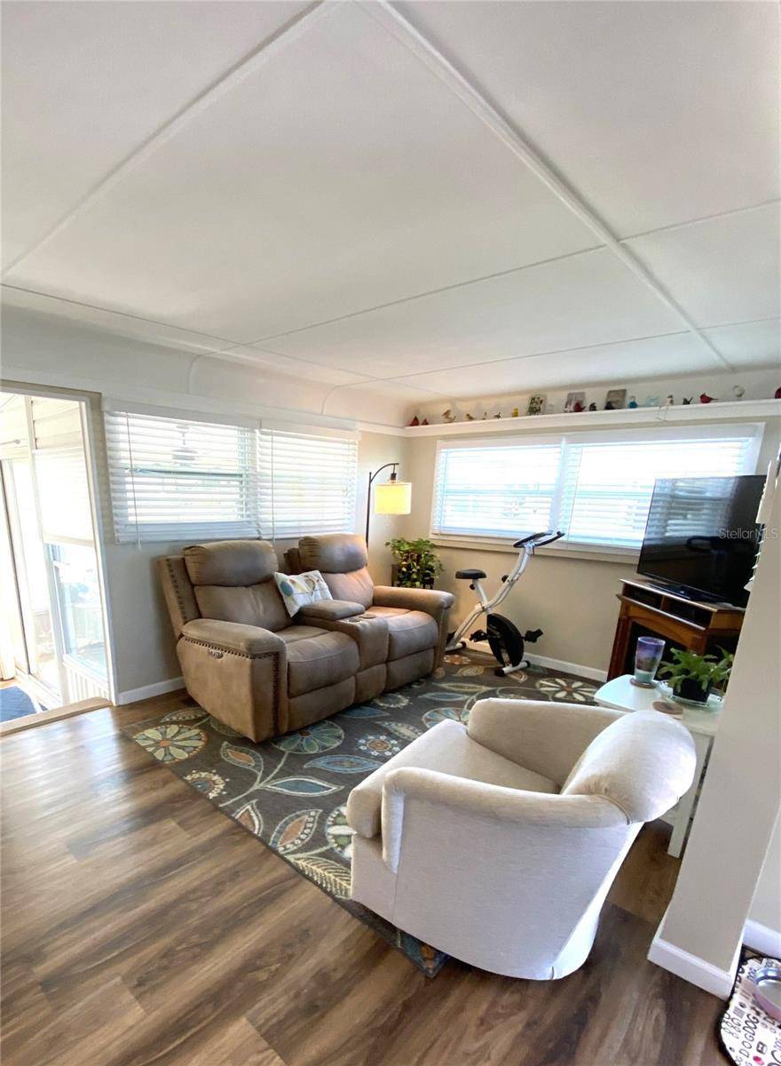 Bradenton, FL 34207,6619 MASSACHUSETTS ST