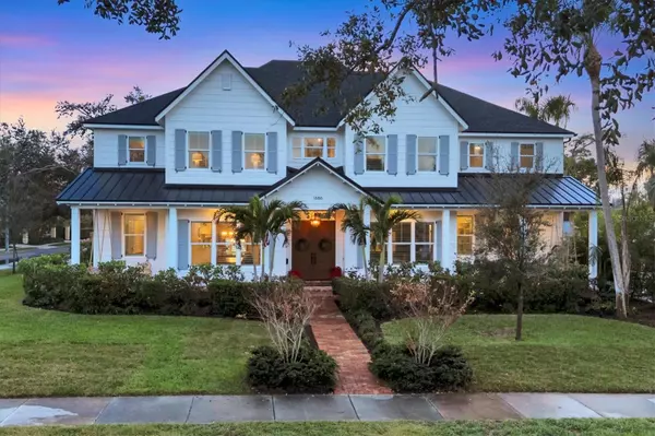 1686 NORTH DR, Sarasota, FL 34239