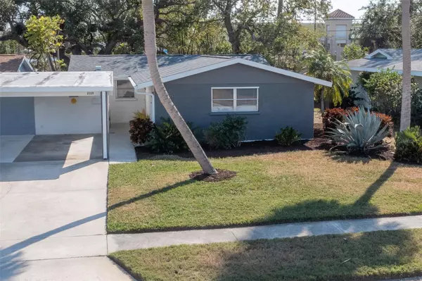 2321 TERRY LN, Sarasota, FL 34231