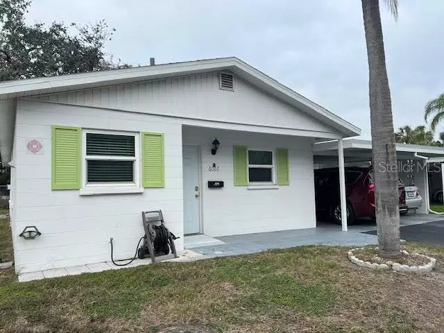 6067 ARLENE WAY, Bradenton, FL 34207