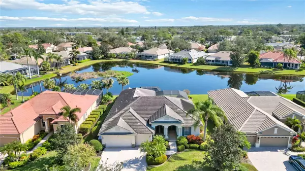 4921 WOODHURST DR,  Sarasota,  FL 34243