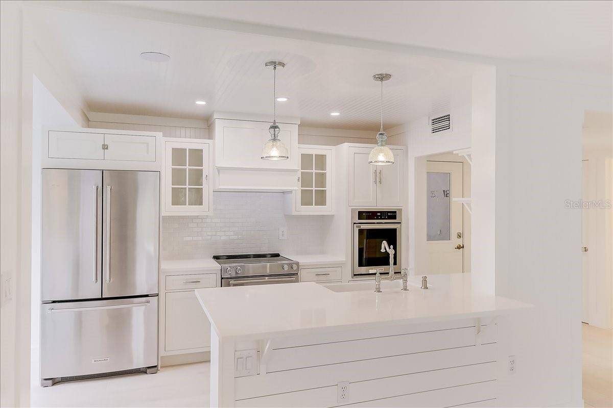 Sarasota, FL 34235,5712 SHEFFIELD GREENE CIR #93