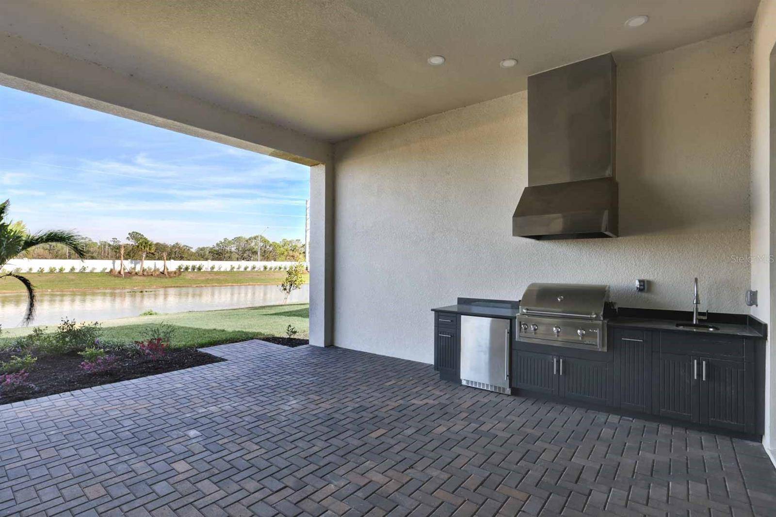 Bradenton, FL 34202,17915 PALMISTE DR